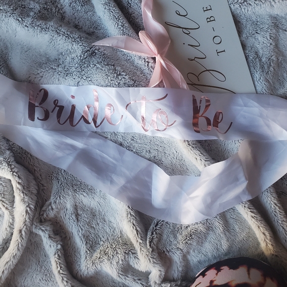 Bride-To-Be Sashes - Picture 9 of 9